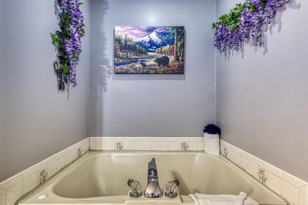 Adalynn'S Mountain Retreat-Hot Tub, 1089 Of Free Tickets For Each Paid Day, Dollywood And More! بيدجن فورج المظهر الخارجي الصورة